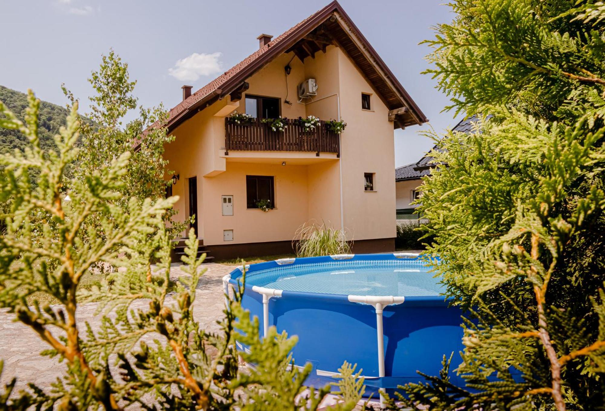 Holiday Home Avita Bihac Exterior photo